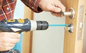 City Locksmith Services Detroit, MI 313-486-0684 - 10-Commercial-Lockouts