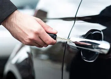 City Locksmith Services Detroit, MI 313-486-0684 - 3-Locksmith-26-Key-Service